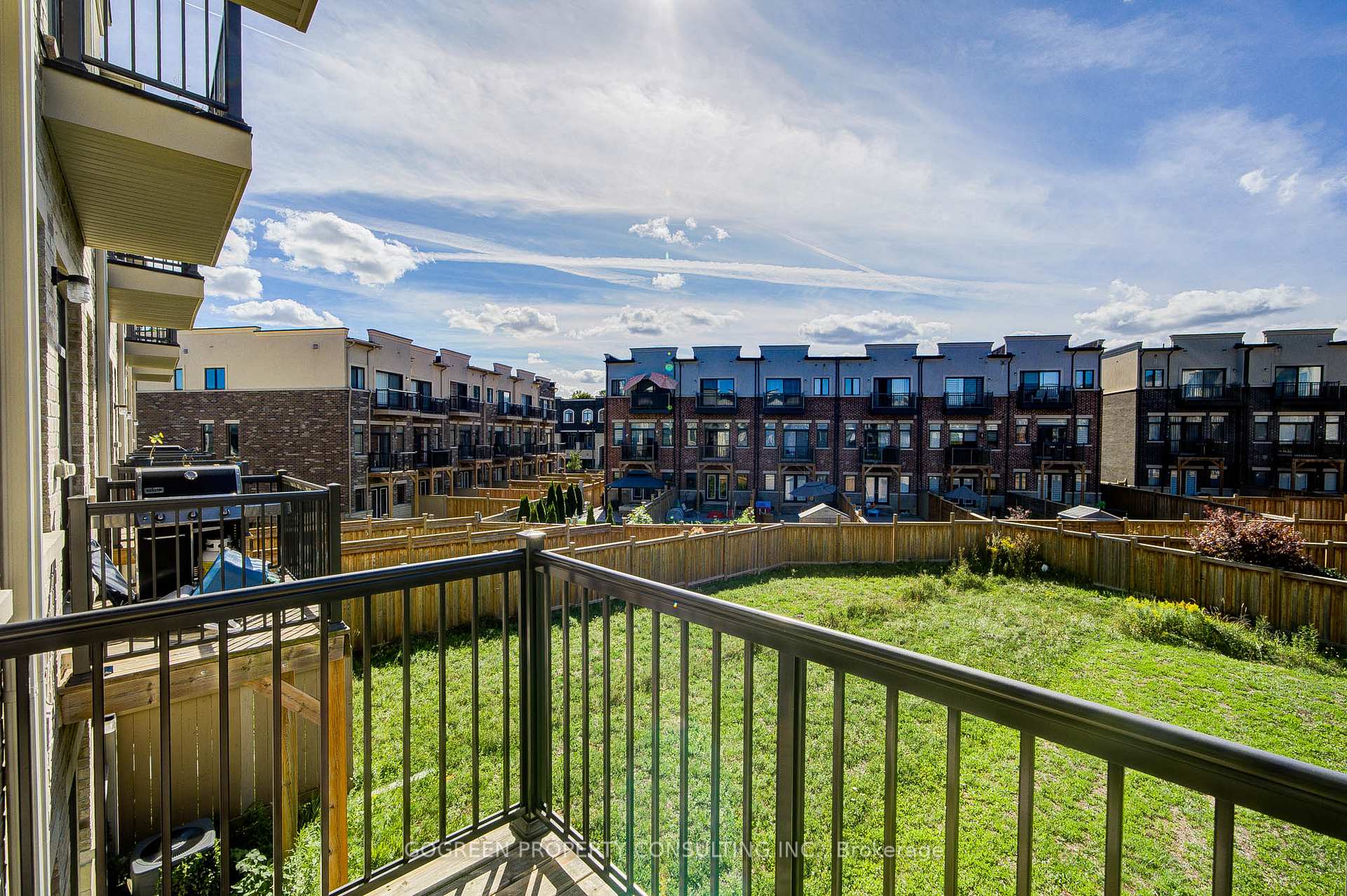 Photo 17 of 242 Thomas Cook Avenue, Vaughan, Patterson — HOMEH