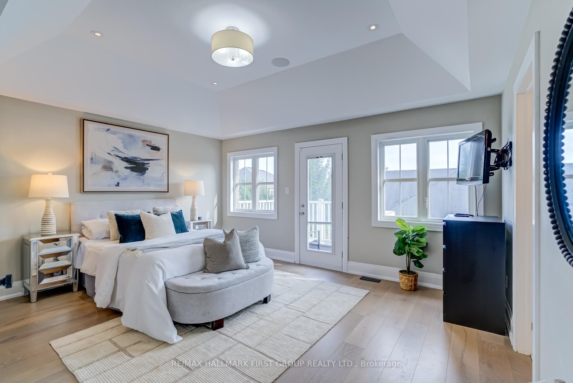 Photo 14 of 8 Jarrow Crescent, Whitby, Brooklin — HOMEH