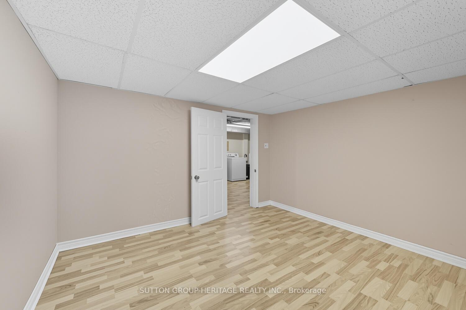 Photo 20 of 904 Walton Boulevard, Whitby, Williamsburg — HOMEH