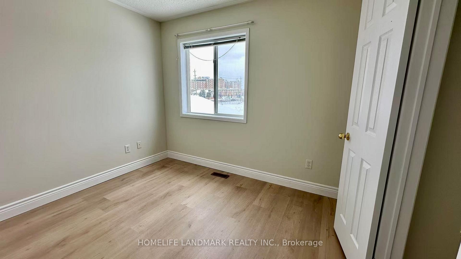 Photo 13 of 141 Bourbon Place, Whitby, Pringle Creek — HOMEH