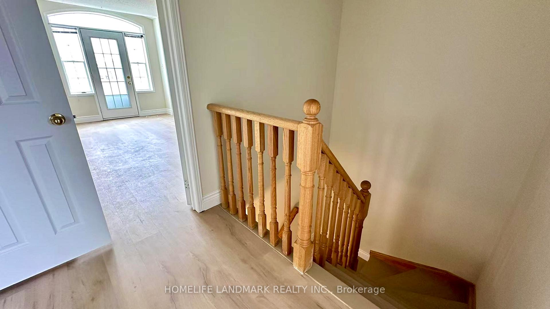 Photo 16 of 141 Bourbon Place, Whitby, Pringle Creek — HOMEH