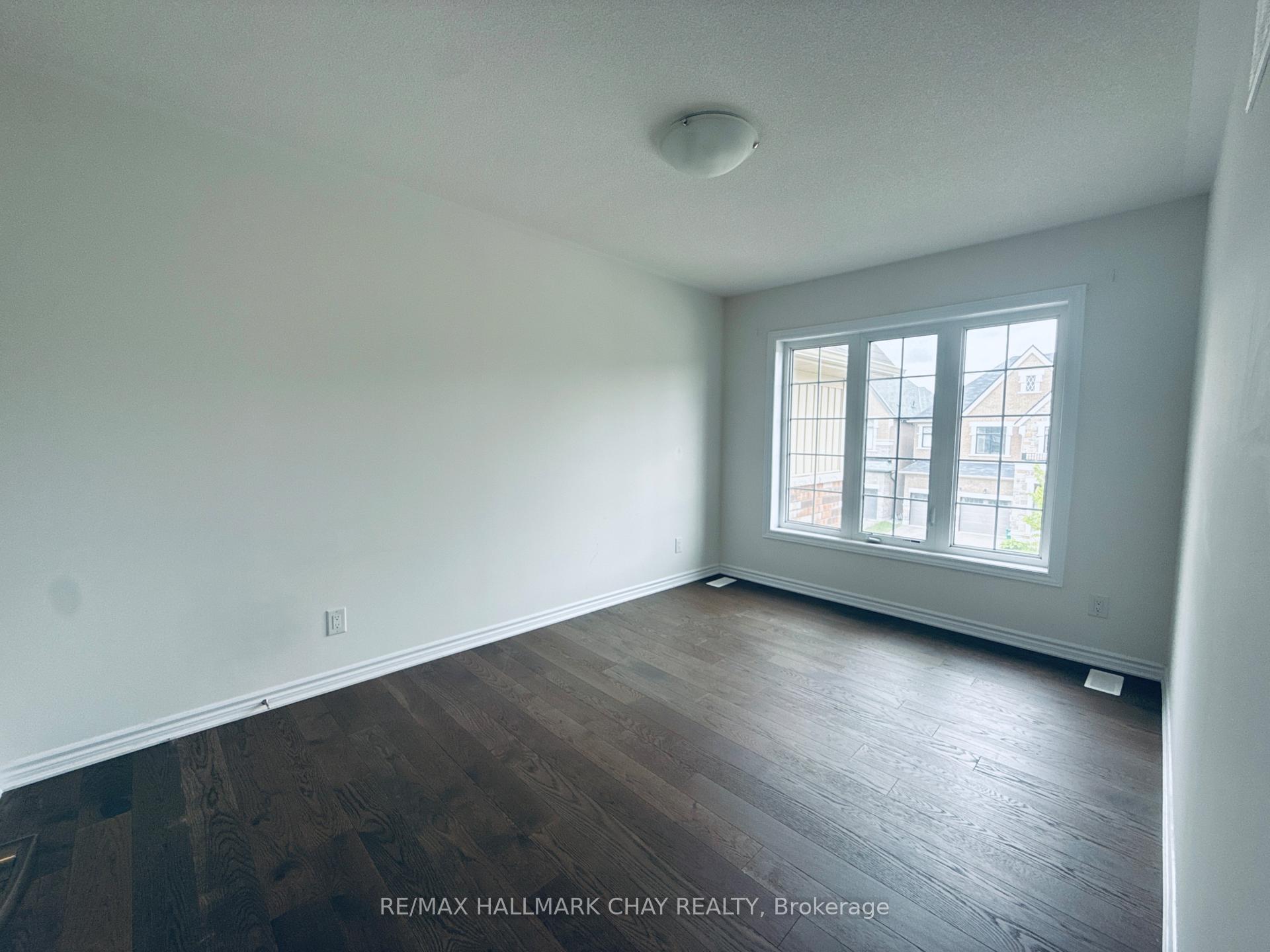 Photo 19 of 17 Sutcliffe Drive, Whitby, Rolling Acres — HOMEH