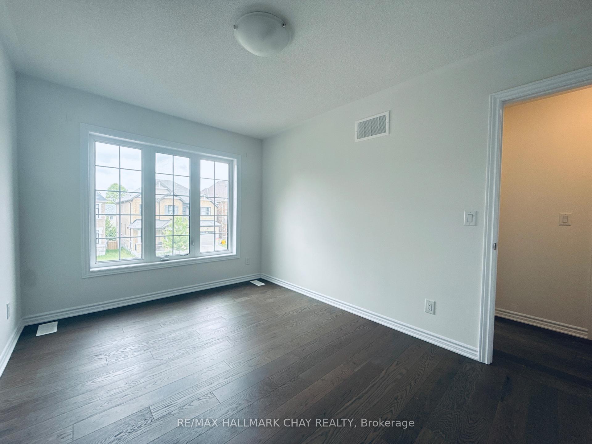 Photo 20 of 17 Sutcliffe Drive, Whitby, Rolling Acres — HOMEH