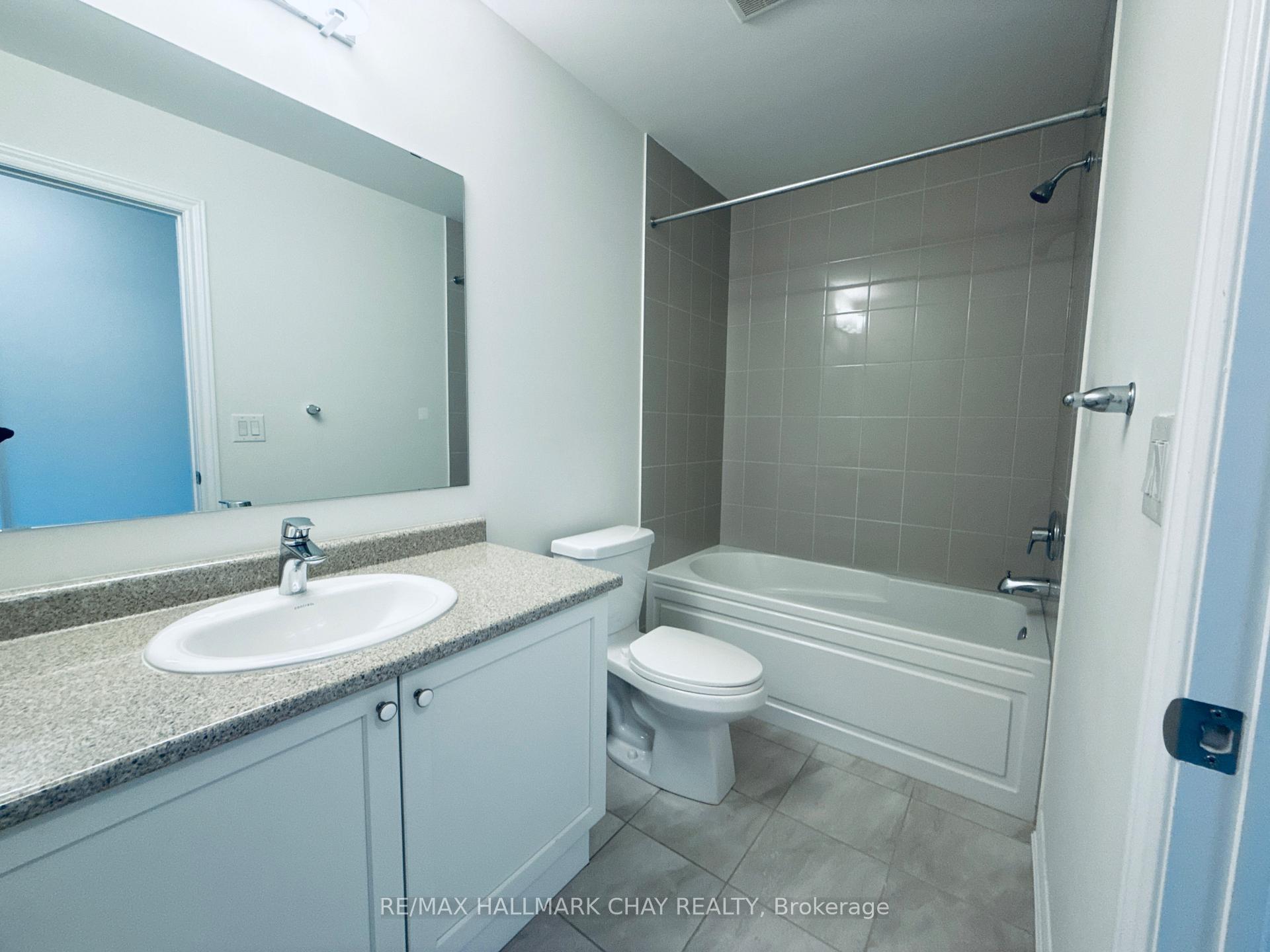 Photo 21 of 17 Sutcliffe Drive, Whitby, Rolling Acres — HOMEH