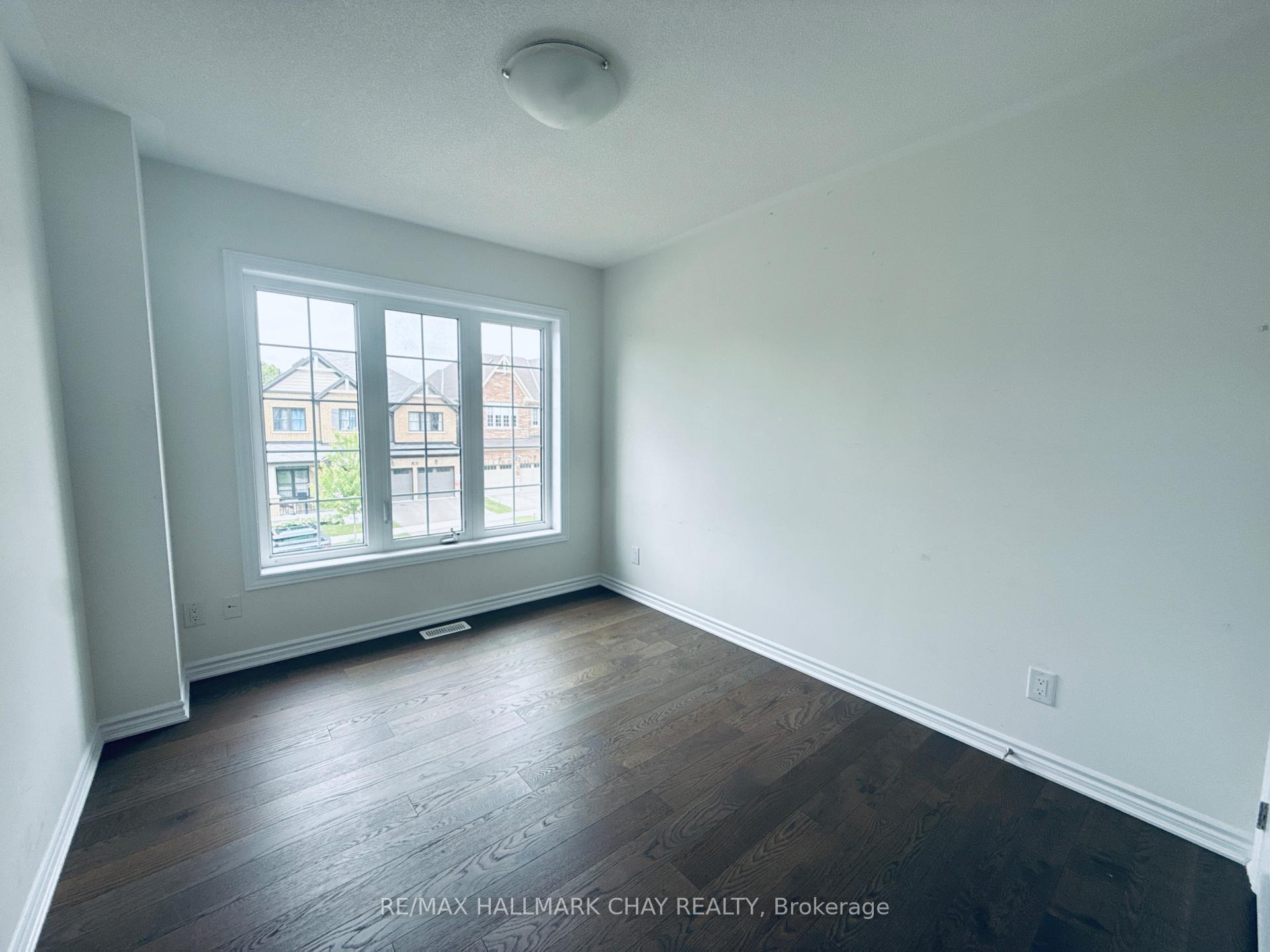 Photo 25 of 17 Sutcliffe Drive, Whitby, Rolling Acres — HOMEH