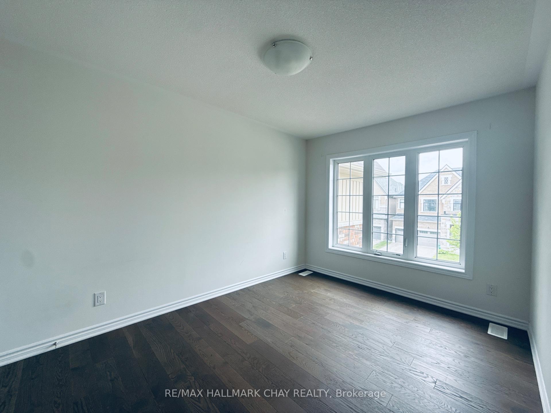 Photo 26 of 17 Sutcliffe Drive, Whitby, Rolling Acres — HOMEH