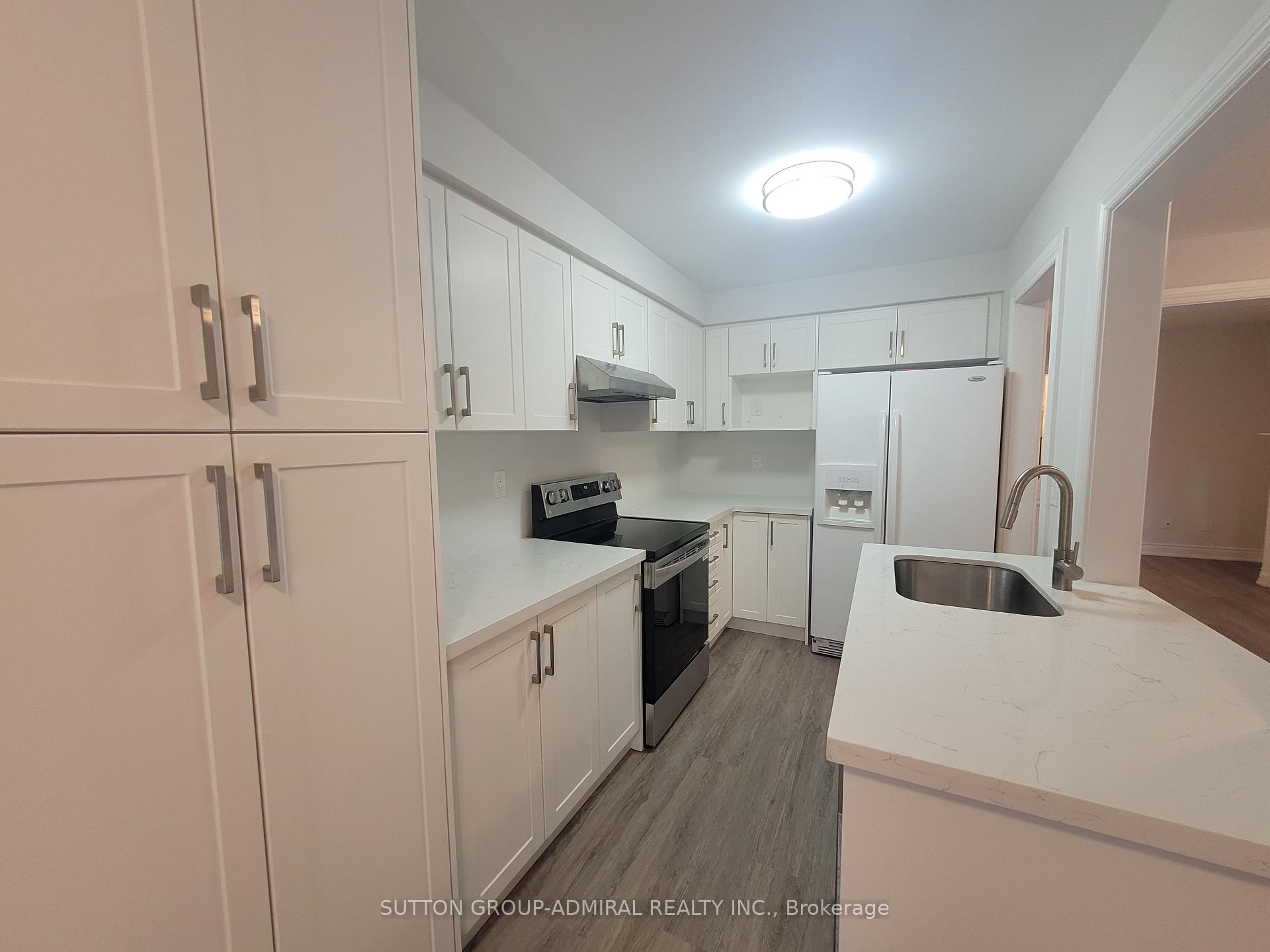 Photo 12 of 16 Marathon Avenue, Vaughan, Patterson — HOMEH