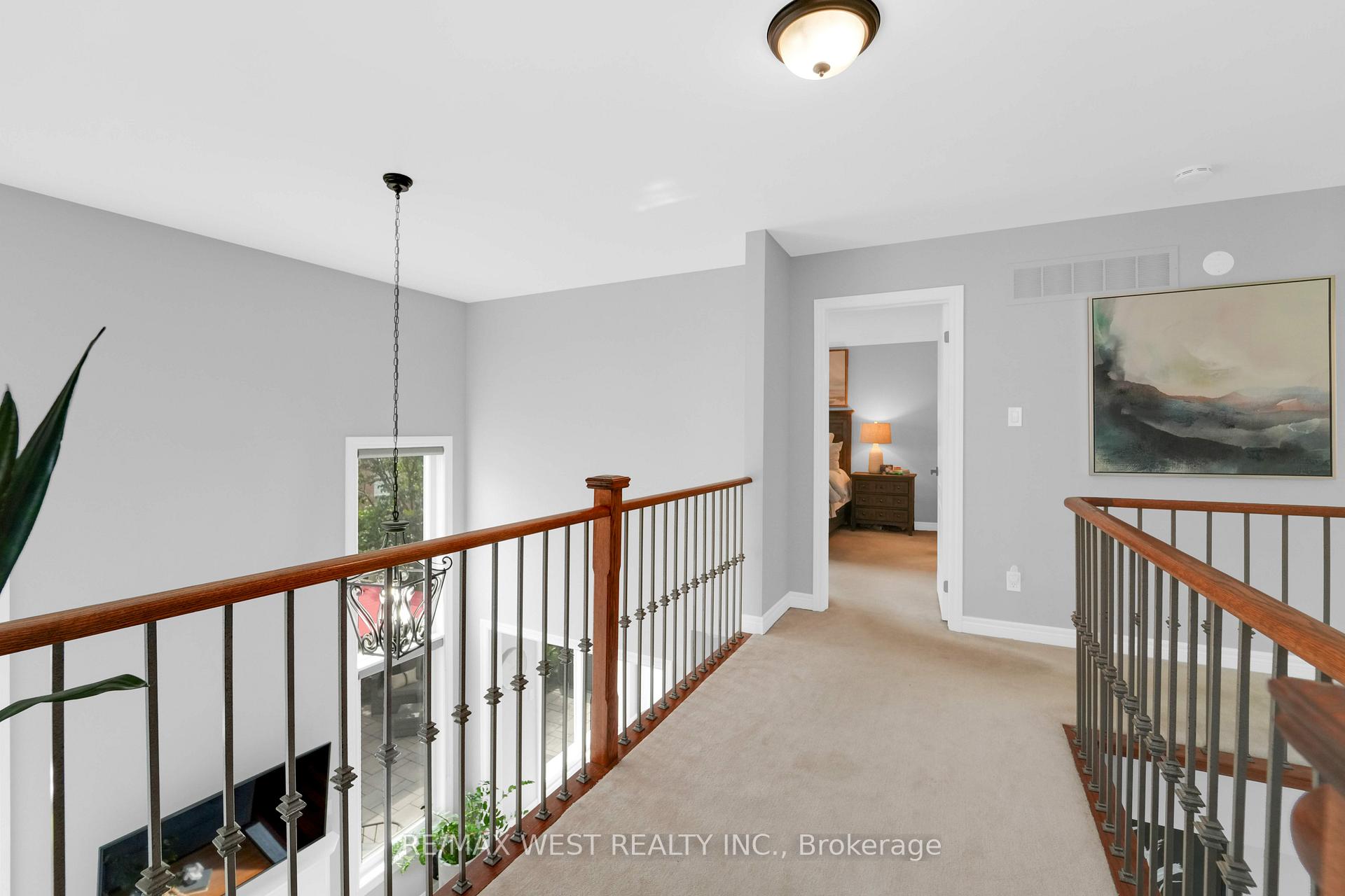 Photo 16 of 19 Haverhill Terrace, Aurora, Bayview Wellington — HOMEH