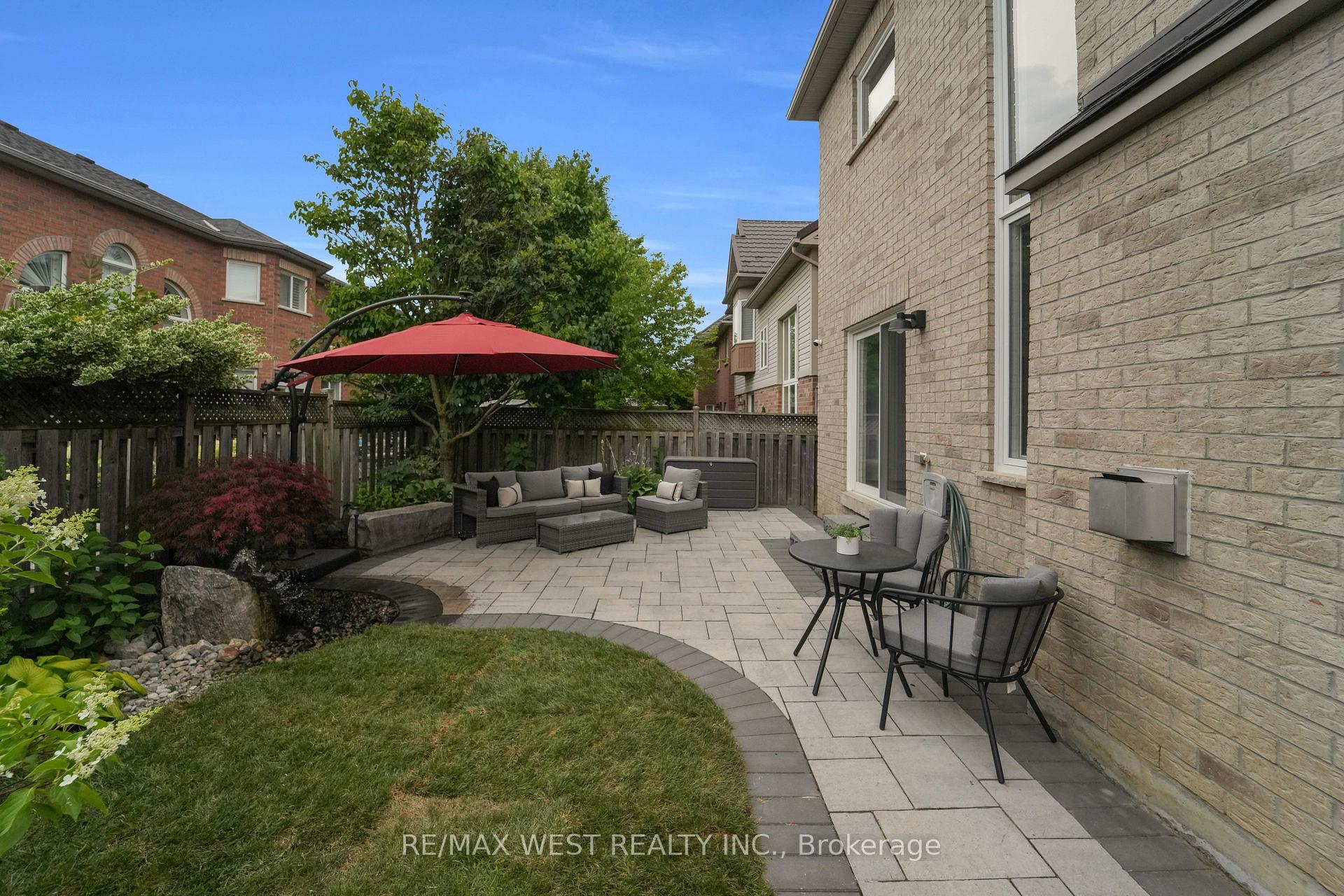 Photo 43 of 19 Haverhill Terrace, Aurora, Bayview Wellington — HOMEH