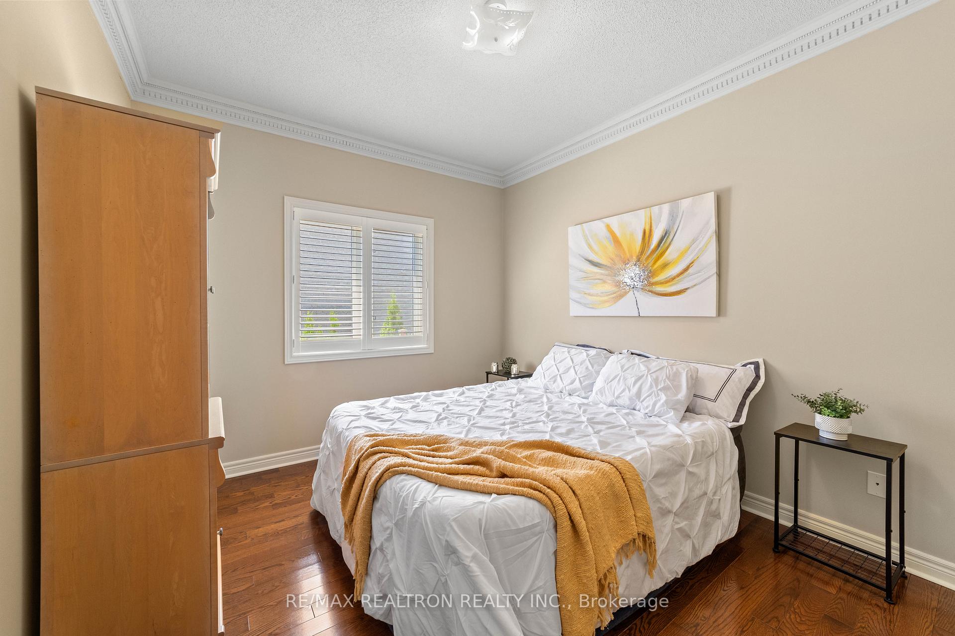 Photo 28 of 86 Novaview Crescent, Vaughan, East Woodbridge — HOMEH