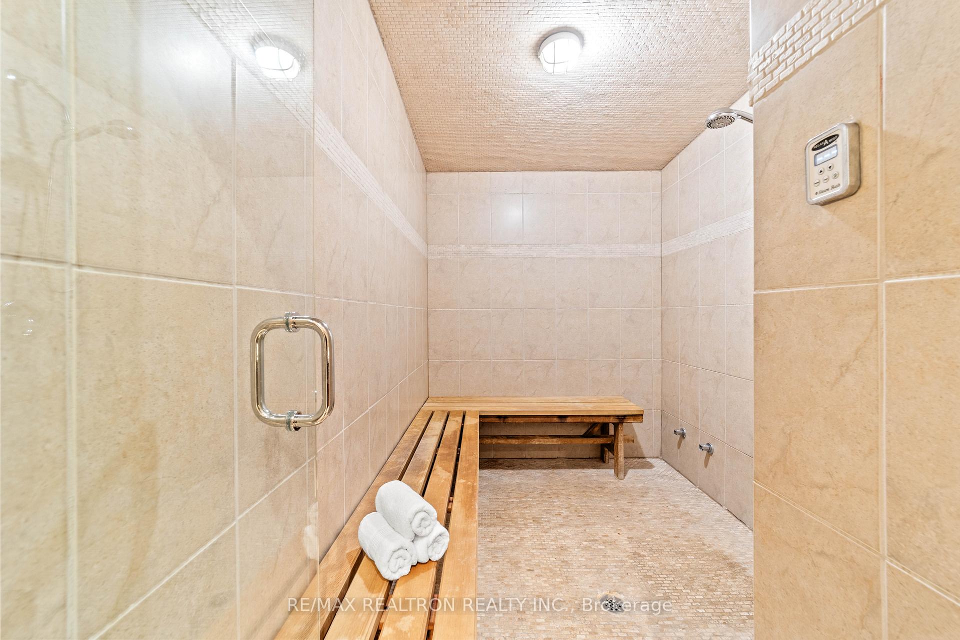 Photo 43 of 86 Novaview Crescent, Vaughan, East Woodbridge — HOMEH