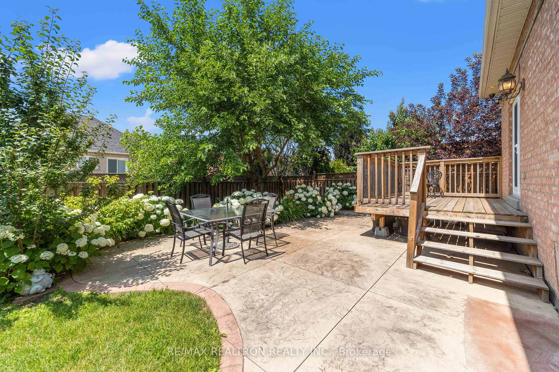 Photo 46 of 86 Novaview Crescent, Vaughan, East Woodbridge — HOMEH