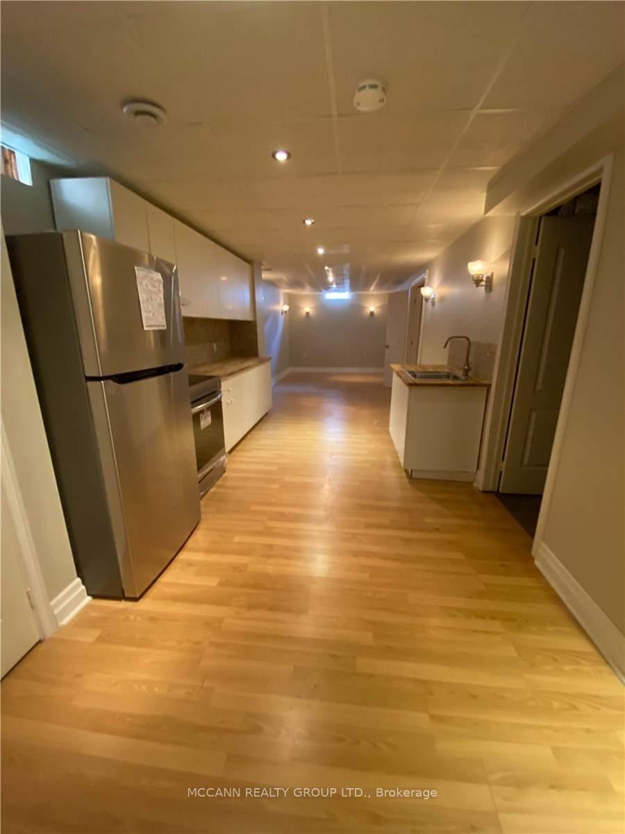Photo 4 of Unit Bsmnt, 132 Colombo Crescent, Vaughan, Maple — HOMEH