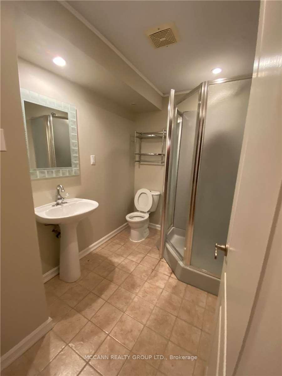 Photo 7 of Unit Bsmnt, 132 Colombo Crescent, Vaughan, Maple — HOMEH