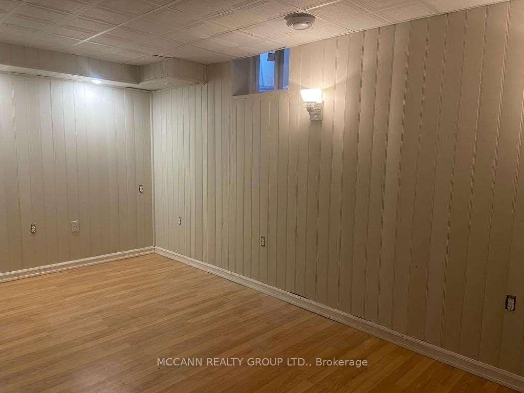 Photo 8 of Unit Bsmnt, 132 Colombo Crescent, Vaughan, Maple — HOMEH