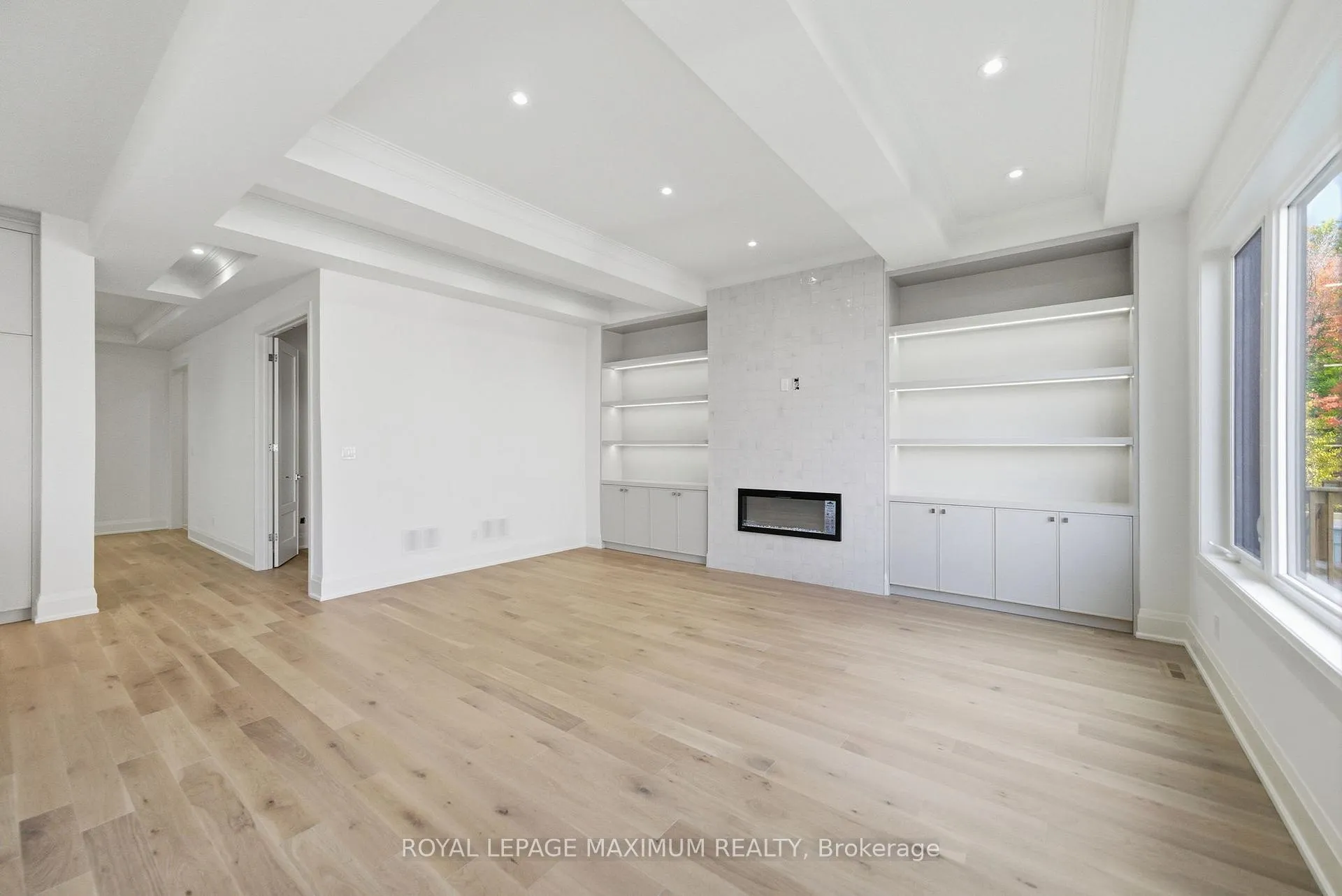 Photo 16 of 6 Donsgrove Court, Vaughan, Patterson — HOMEH