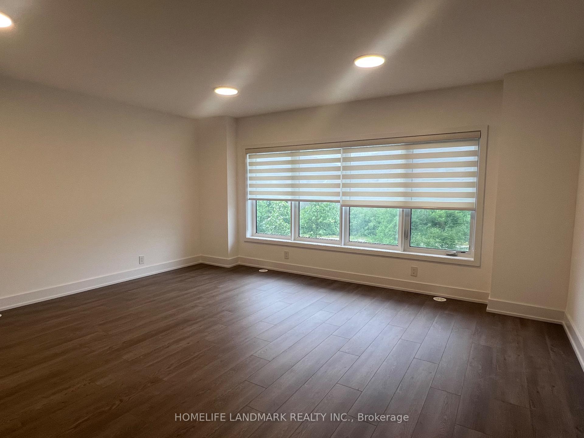 Photo 9 of 4 Chestnut Court, Aurora, Rural Aurora — HOMEH