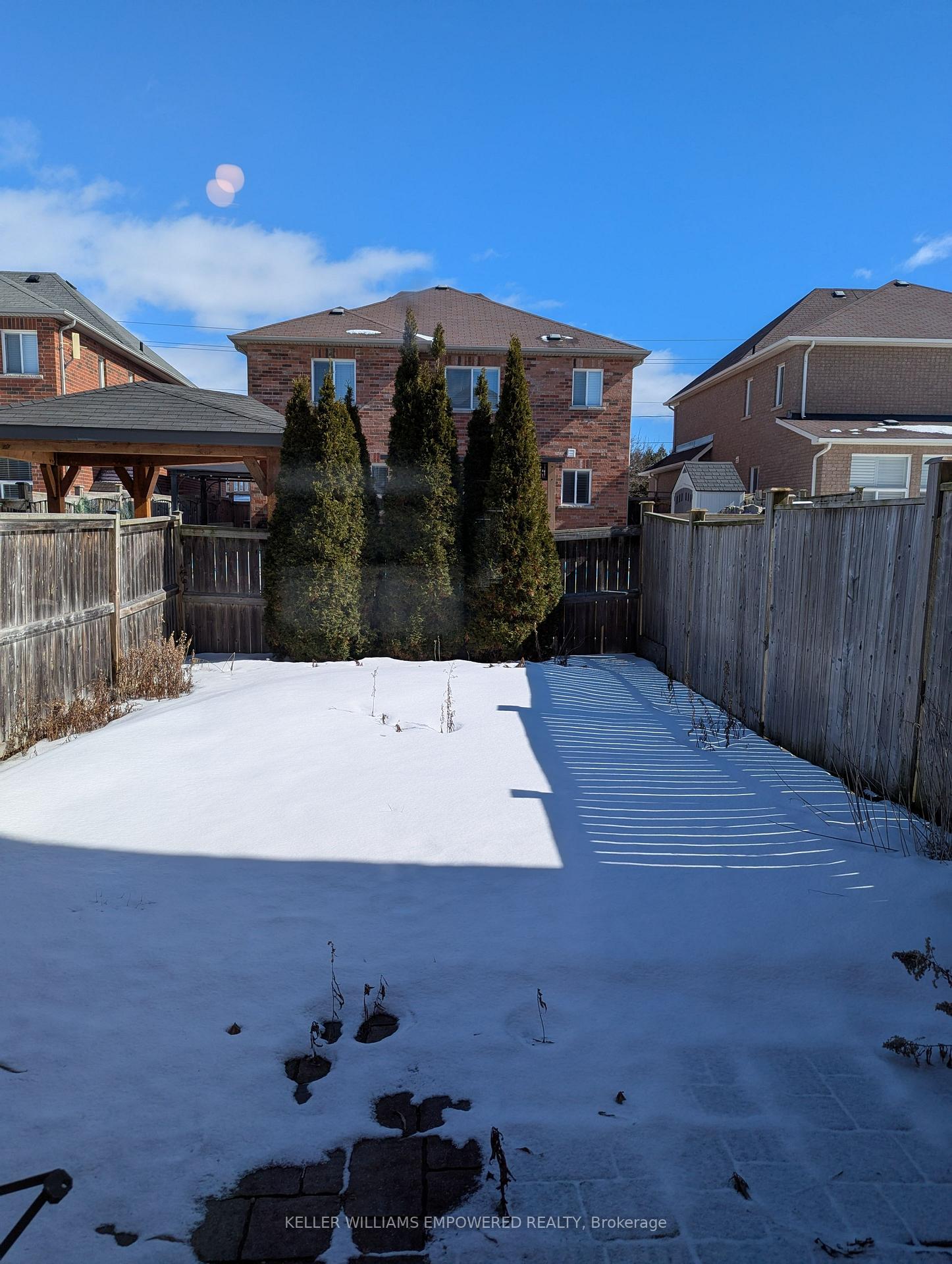 Photo 16 of 41 Neill Avenue, Whitby, Rolling Acres — HOMEH