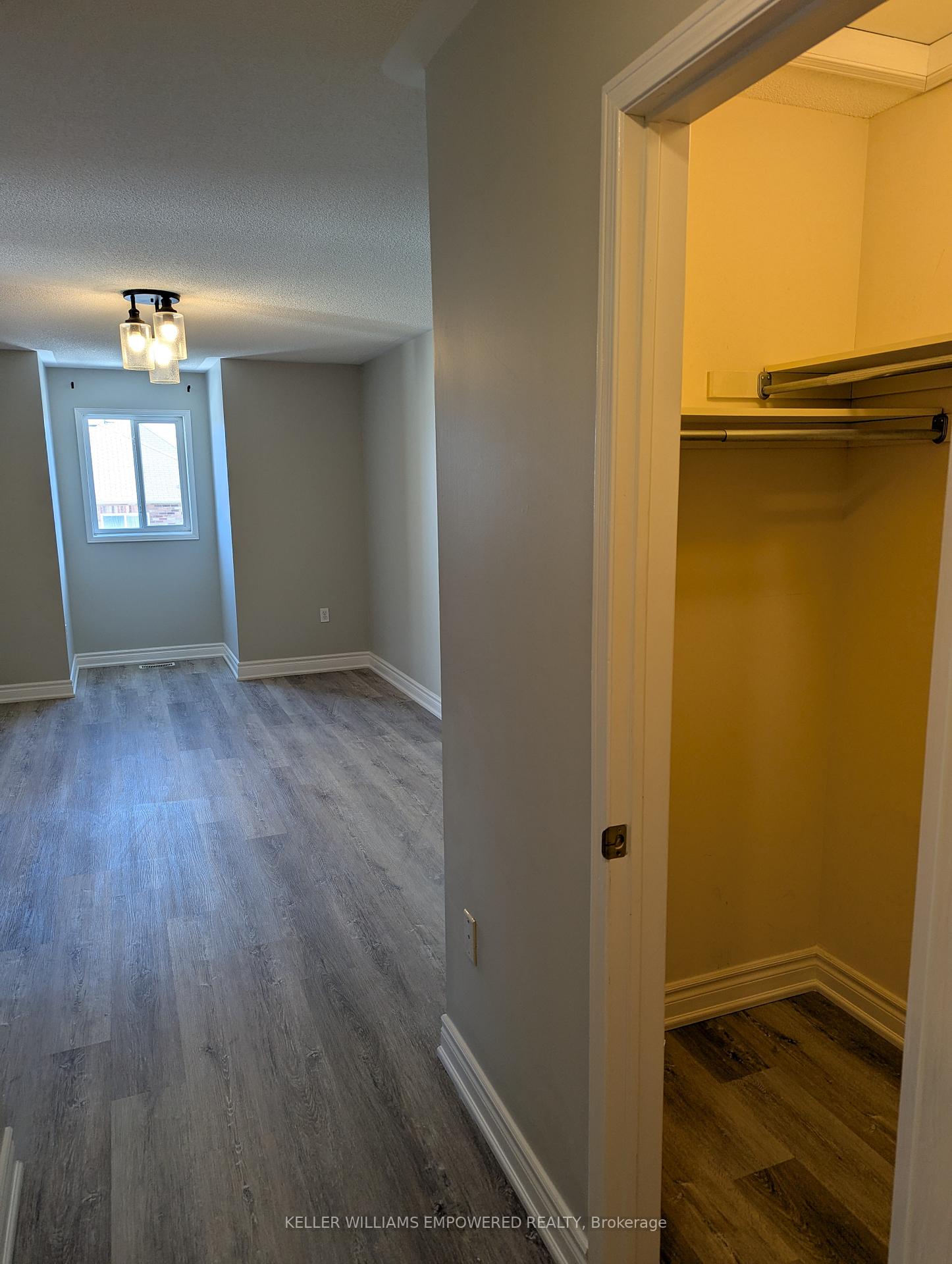 Photo 27 of 41 Neill Avenue, Whitby, Rolling Acres — HOMEH