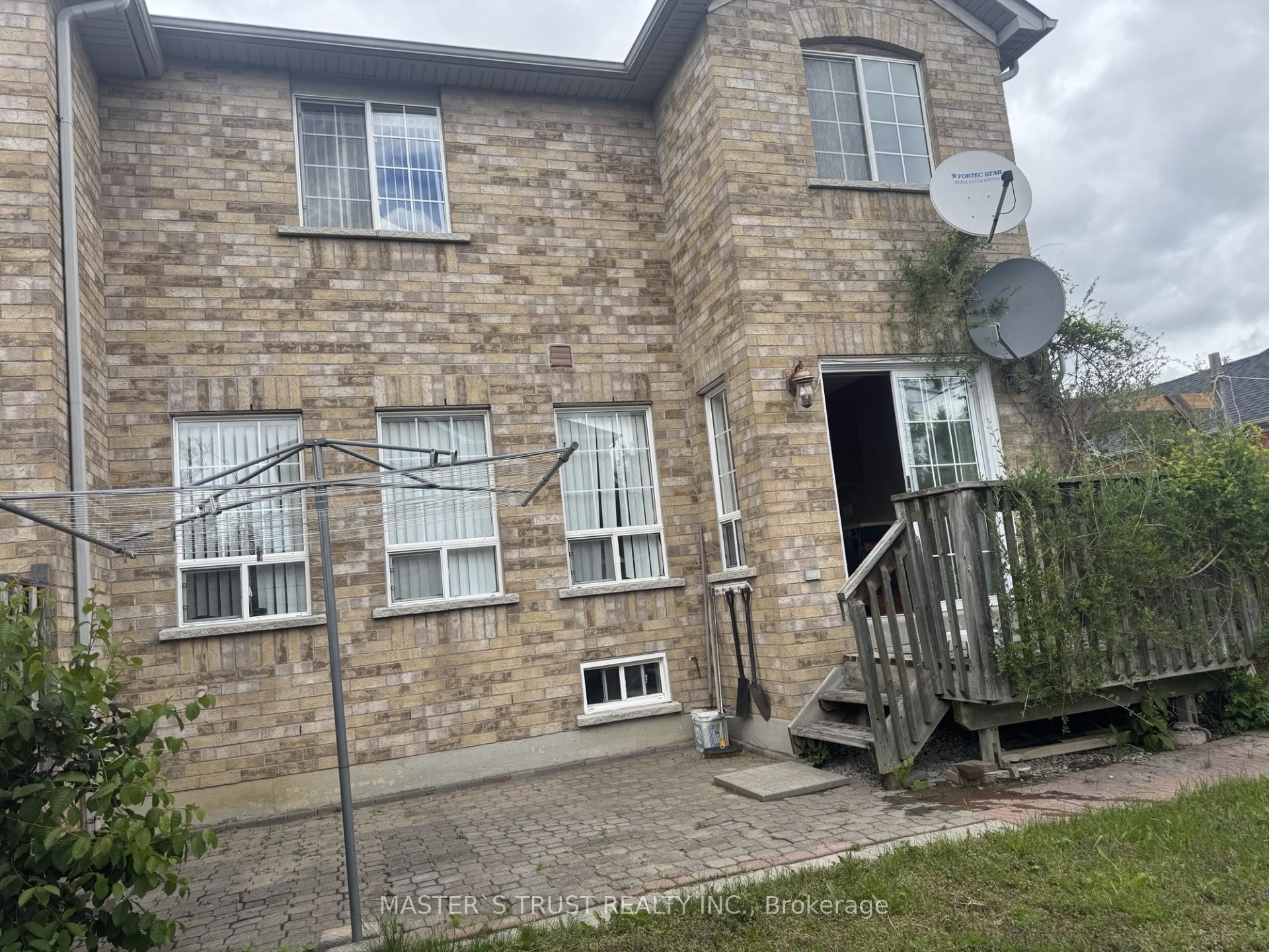 Photo 13 of 67 Laurelhurst Crescent, Vaughan, Vellore Village — HOMEH
