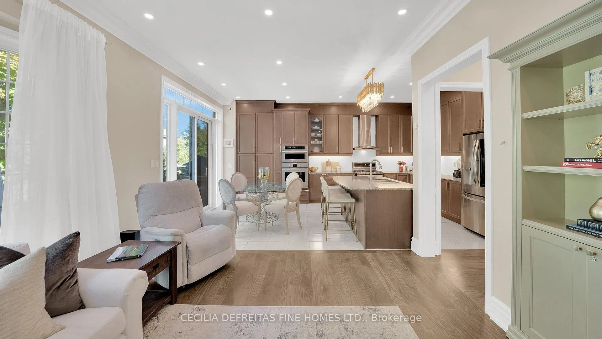 Photo 15 of 6 Orwell Drive, Vaughan, Vellore Village — HOMEH