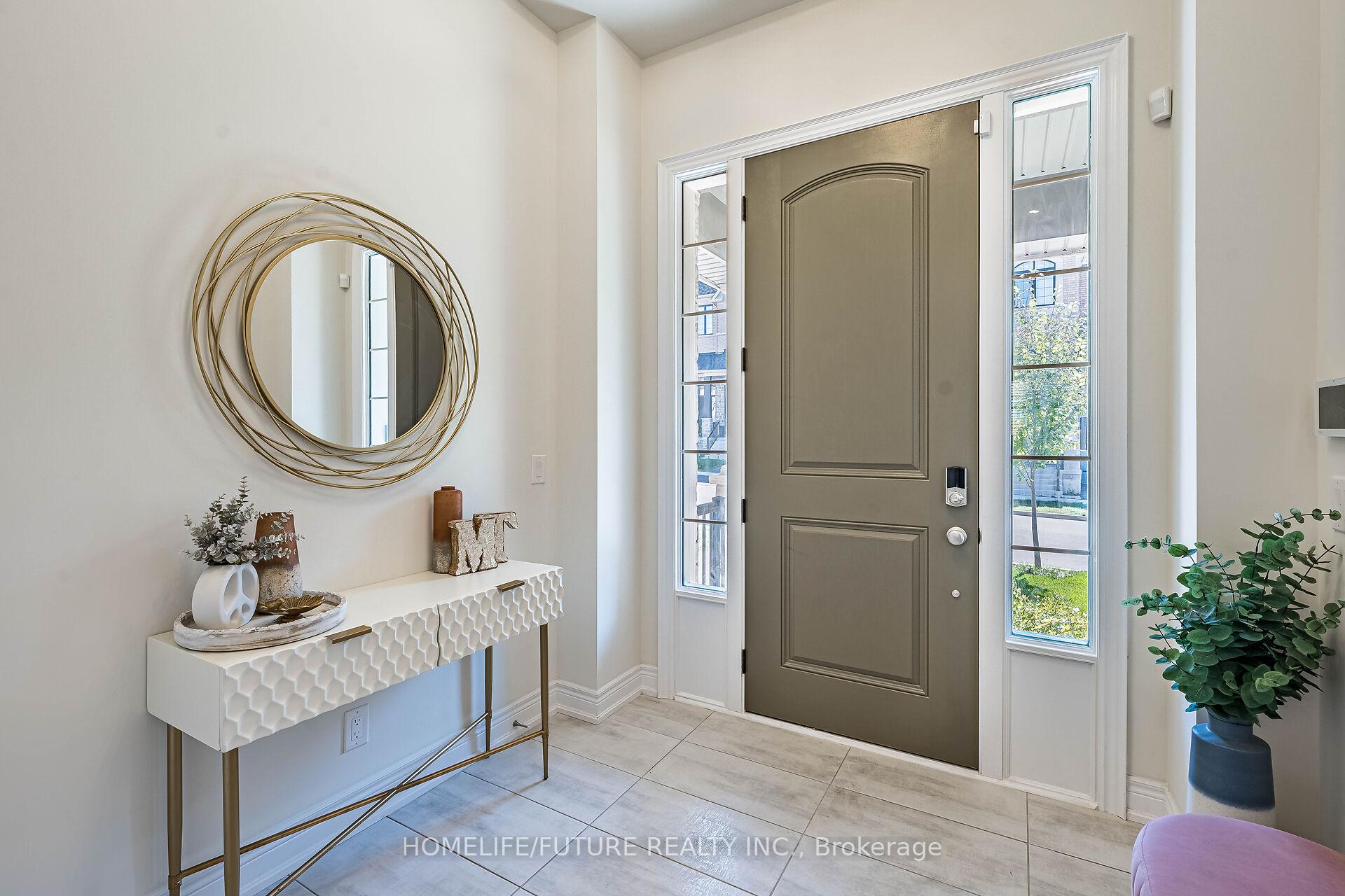 Photo 7 of 32 Gillivary Drive, Whitby, Williamsburg — HOMEH