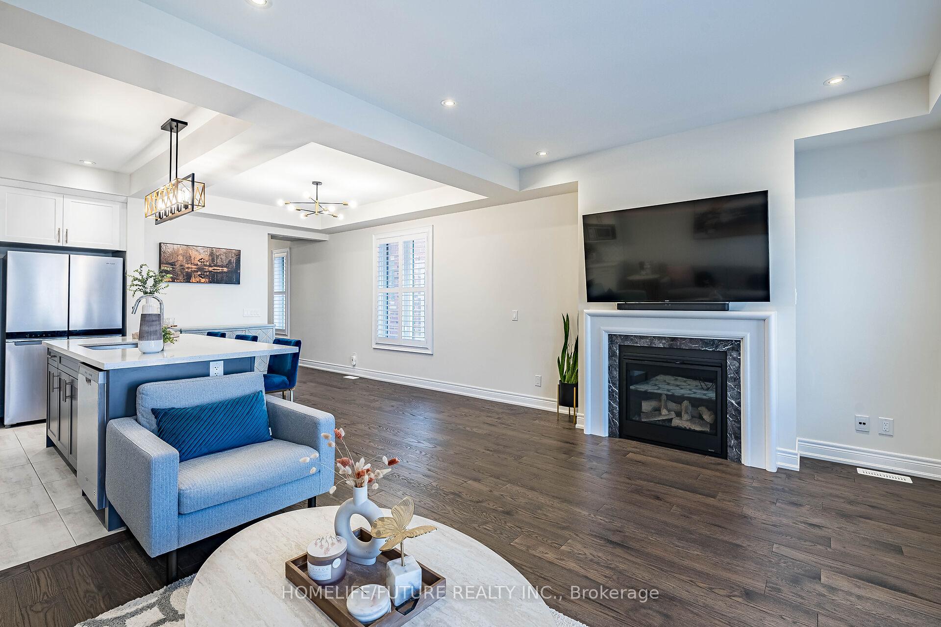 Photo 19 of 32 Gillivary Drive, Whitby, Williamsburg — HOMEH