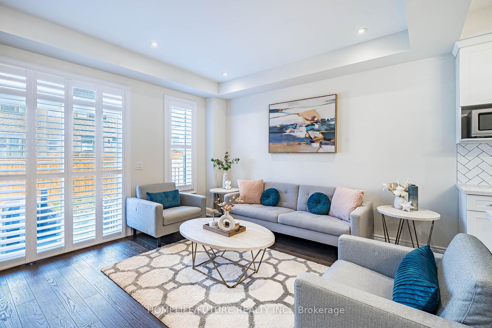 Photo 20 of 32 Gillivary Drive, Whitby, Williamsburg — HOMEH