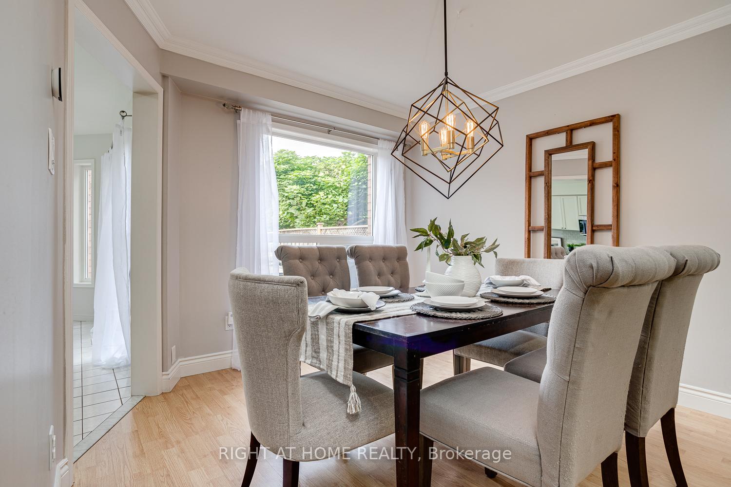 Photo 8 of 41 Steele Valley Court, Whitby, Rolling Acres — HOMEH