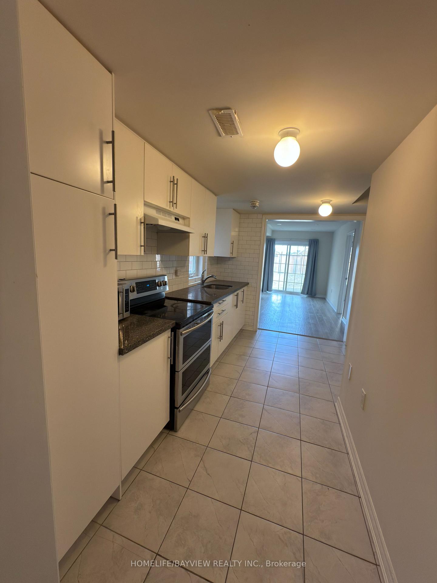 Photo 21 of 174 Farooq Boulevard, Vaughan, Vellore Village — HOMEH