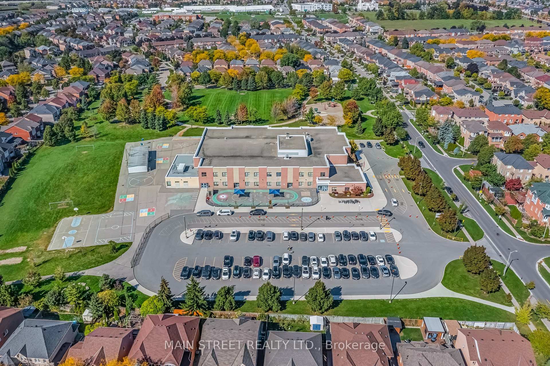 Photo 37 of 110 Tierra Avenue, Vaughan, Vellore Village — HOMEH