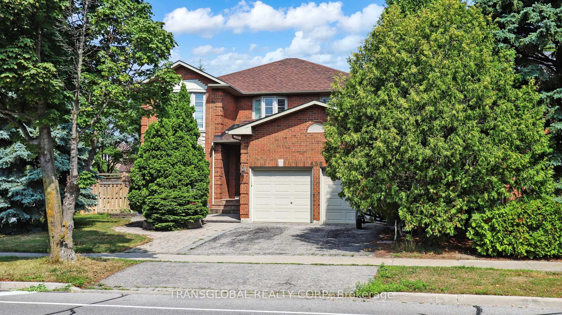 Front of 458 Beverley Glen Boulevard