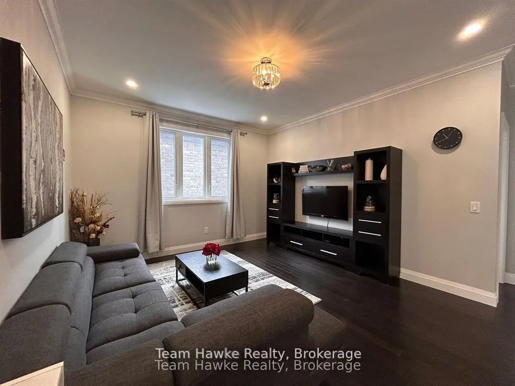Photo 7 of 152 Bishop Drive, Barrie, Ardagh — HOMEH