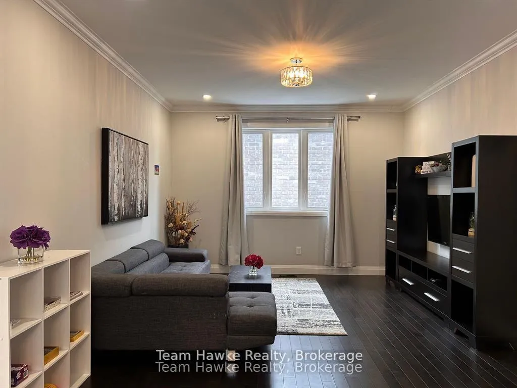 Photo 9 of 152 Bishop Drive, Barrie, Ardagh — HOMEH