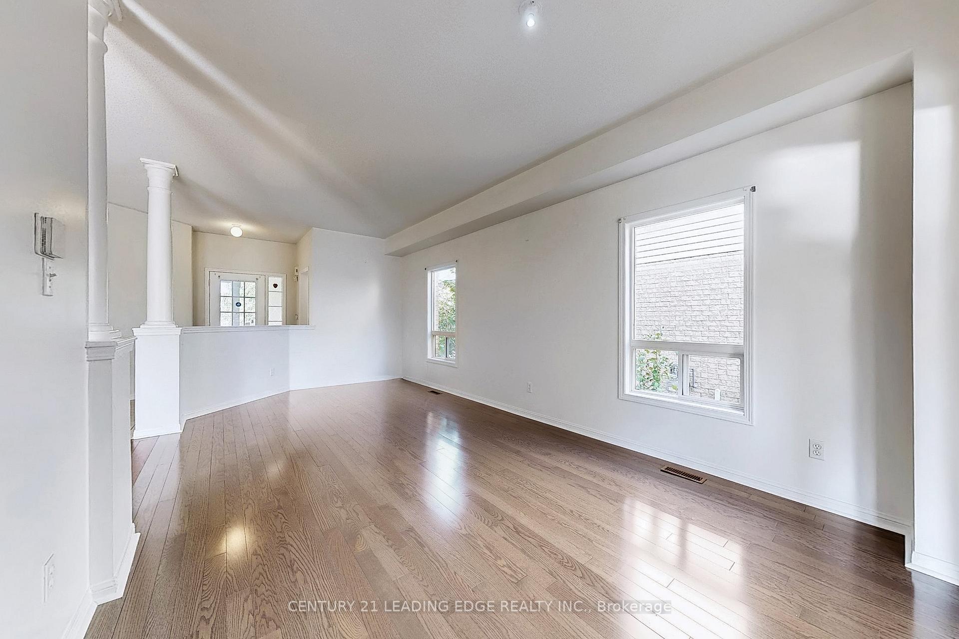 Photo 13 of 17 Pitfield Avenue, Whitby, Rolling Acres — HOMEH