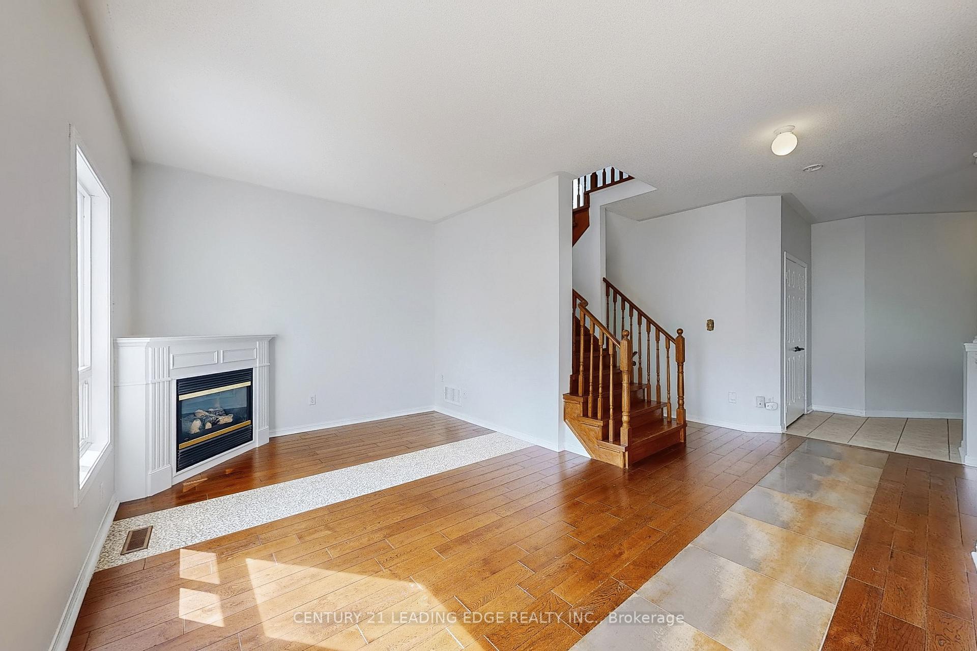 Photo 14 of 17 Pitfield Avenue, Whitby, Rolling Acres — HOMEH