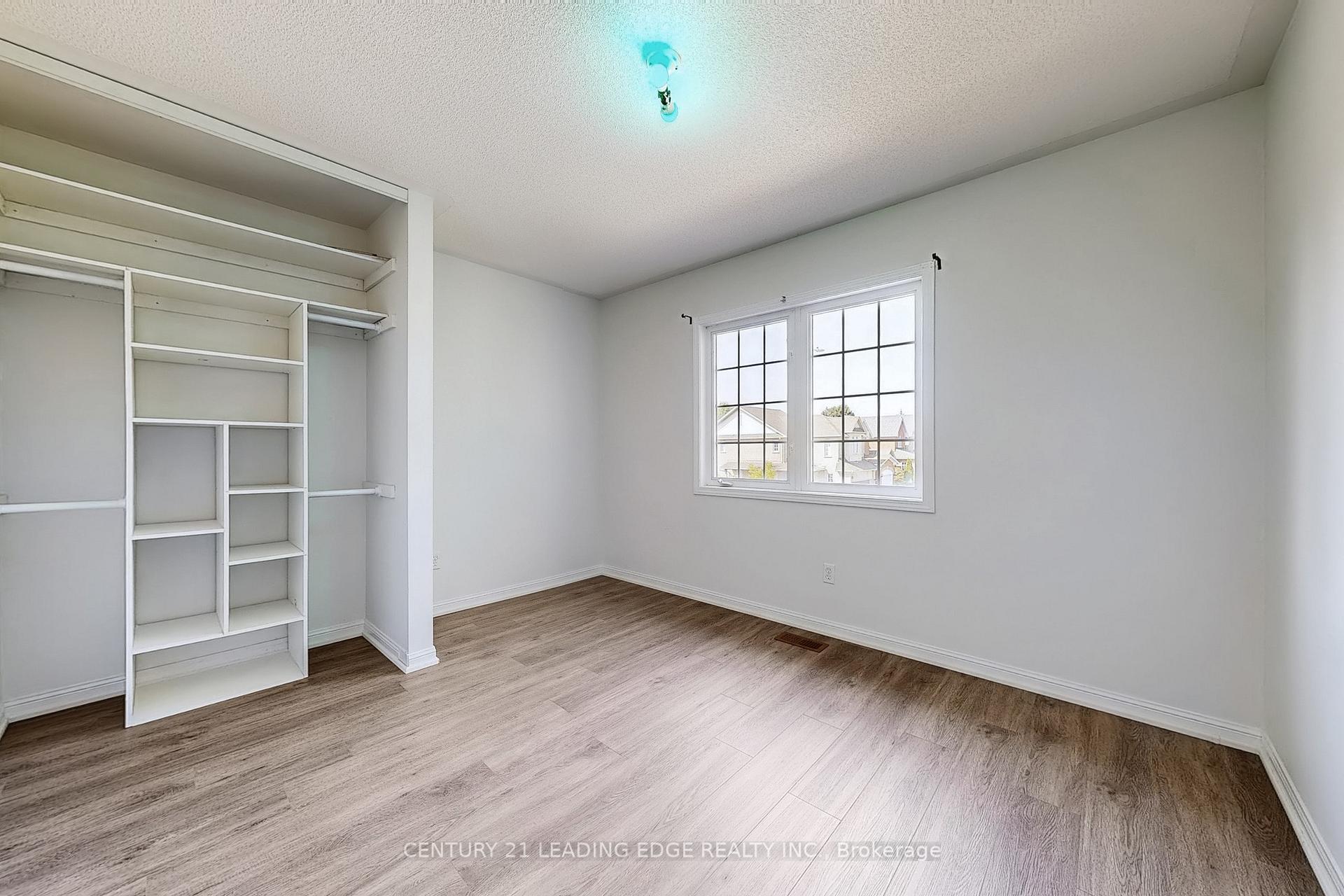 Photo 35 of 17 Pitfield Avenue, Whitby, Rolling Acres — HOMEH