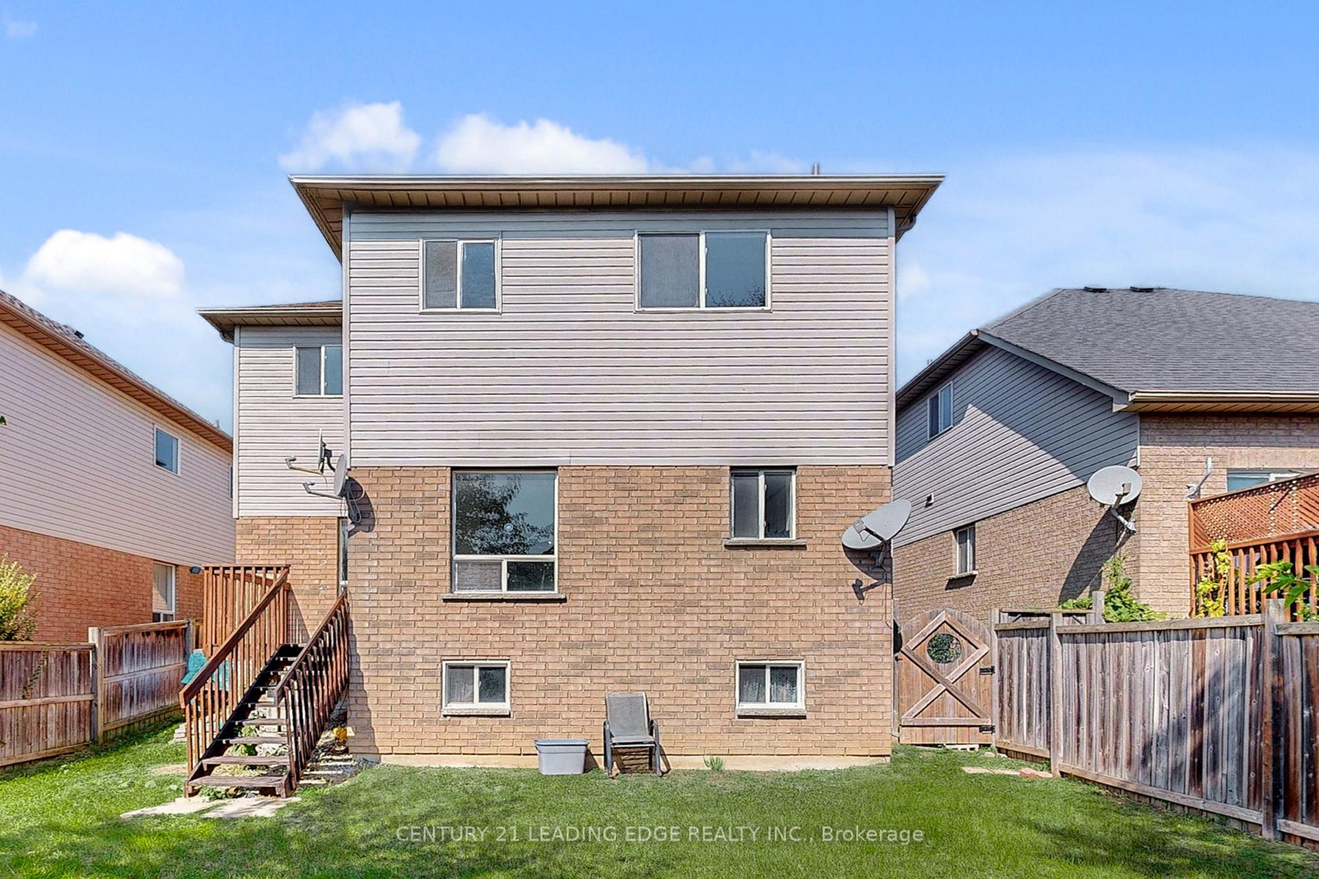 Photo 43 of 17 Pitfield Avenue, Whitby, Rolling Acres — HOMEH