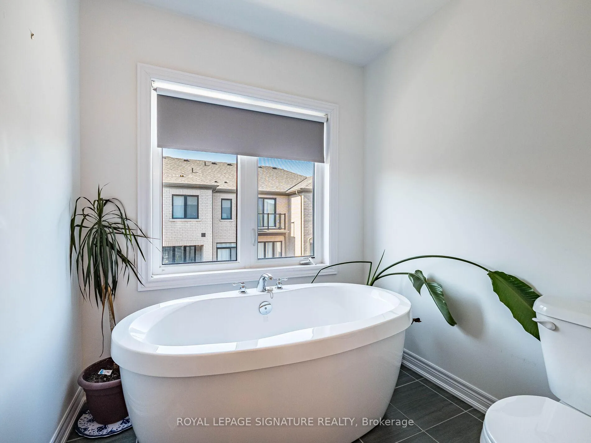 Photo 34 of 28 Dockside Way, Whitby, Port Whitby — HOMEH