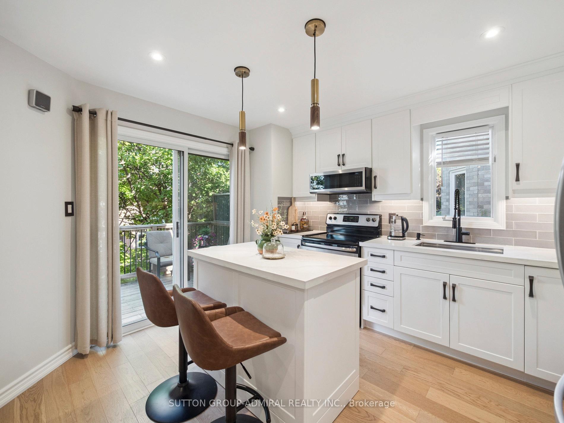 Photo 11 of 24 Dawlish Avenue, Aurora, Aurora Highlands — HOMEH