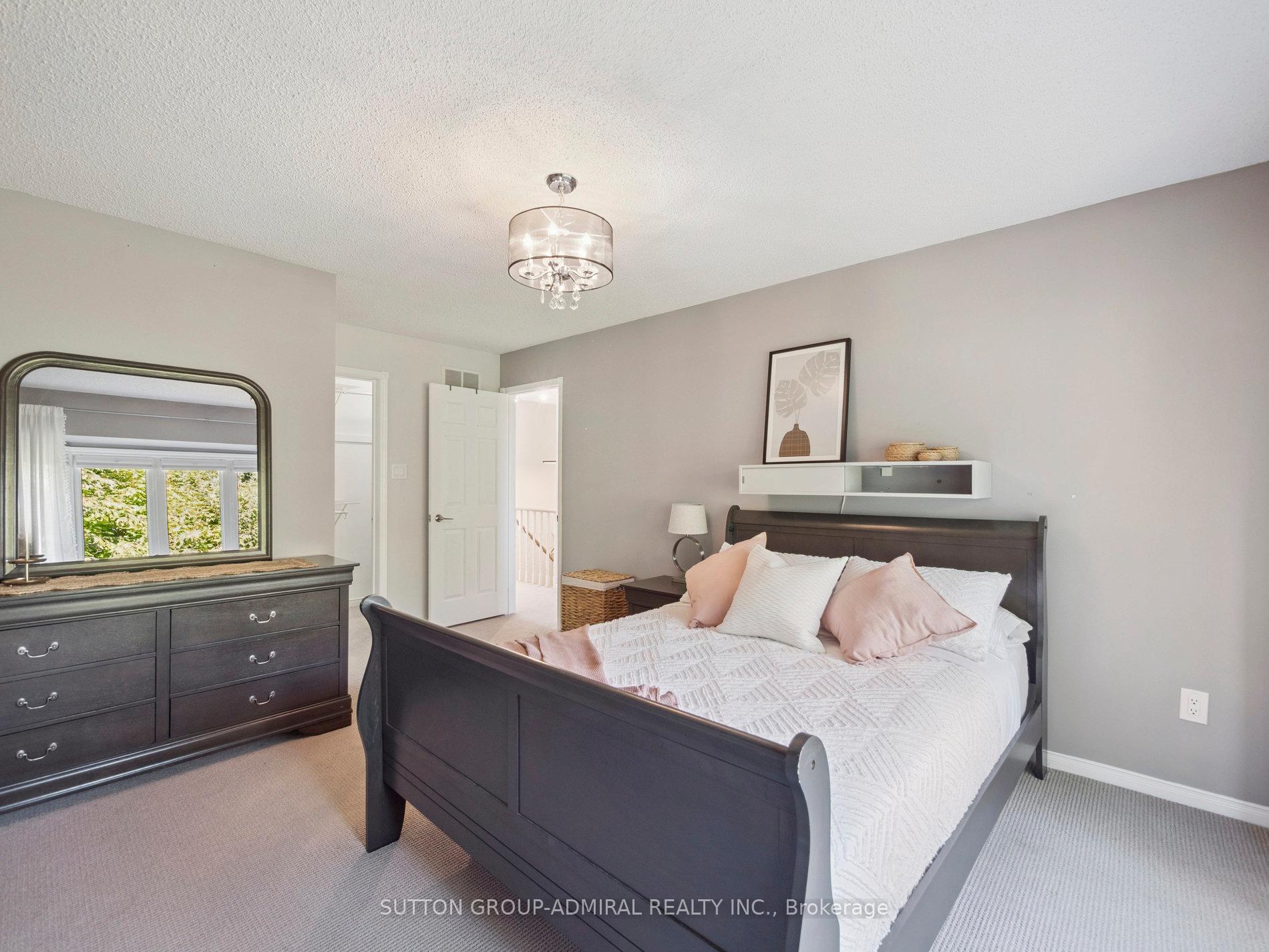 Photo 20 of 24 Dawlish Avenue, Aurora, Aurora Highlands — HOMEH