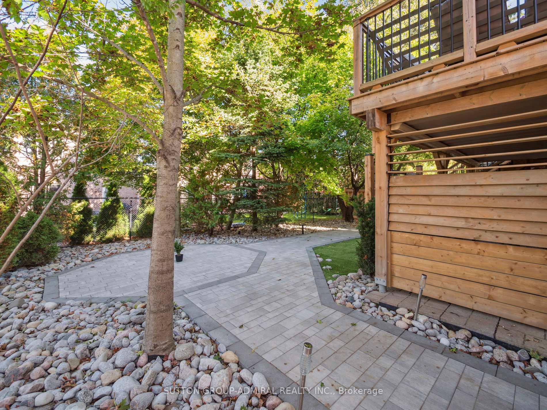 Photo 33 of 24 Dawlish Avenue, Aurora, Aurora Highlands — HOMEH