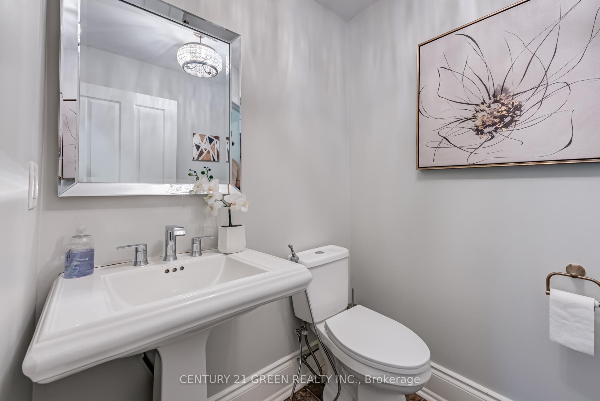 Photo 35 of 117 Raglan Street, Whitby, Lynde Creek — HOMEH