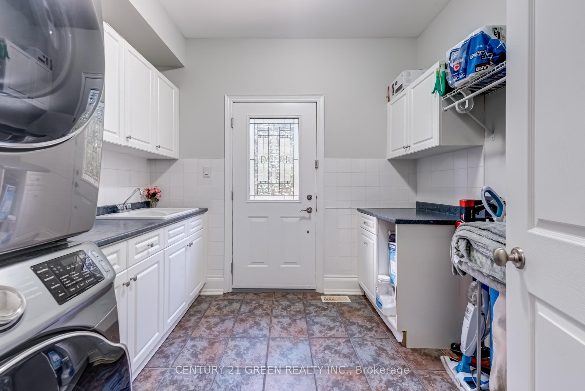 Photo 37 of 117 Raglan Street, Whitby, Lynde Creek — HOMEH
