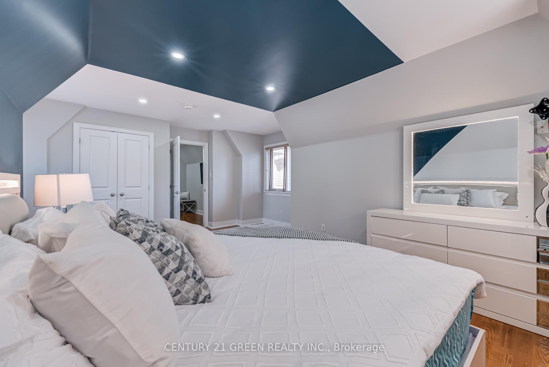 Photo 45 of 117 Raglan Street, Whitby, Lynde Creek — HOMEH