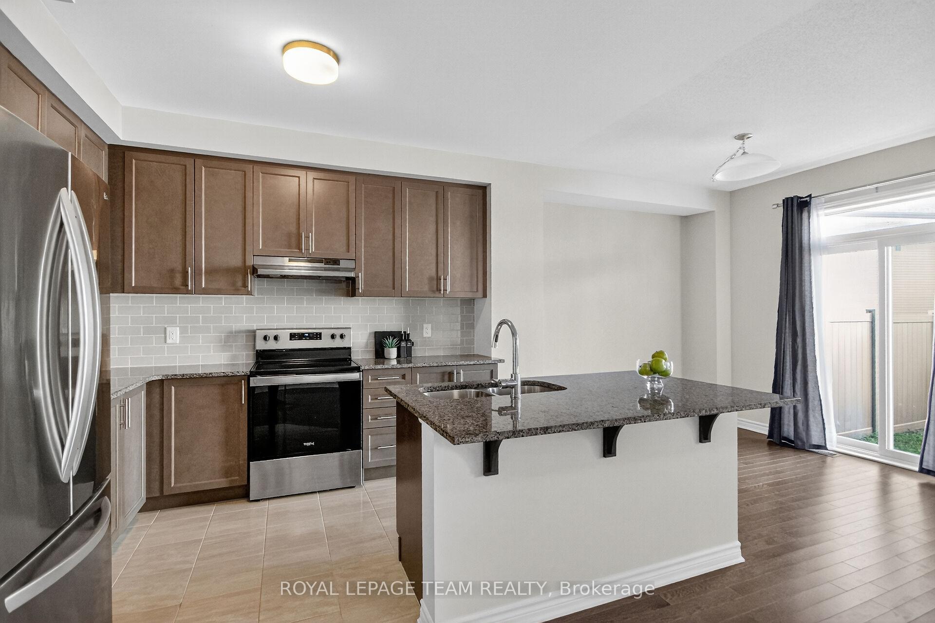 Photo 8 of 548 Flagstaff Drive, Ottawa, Barrhaven - Half Moon Bay — HOMEH