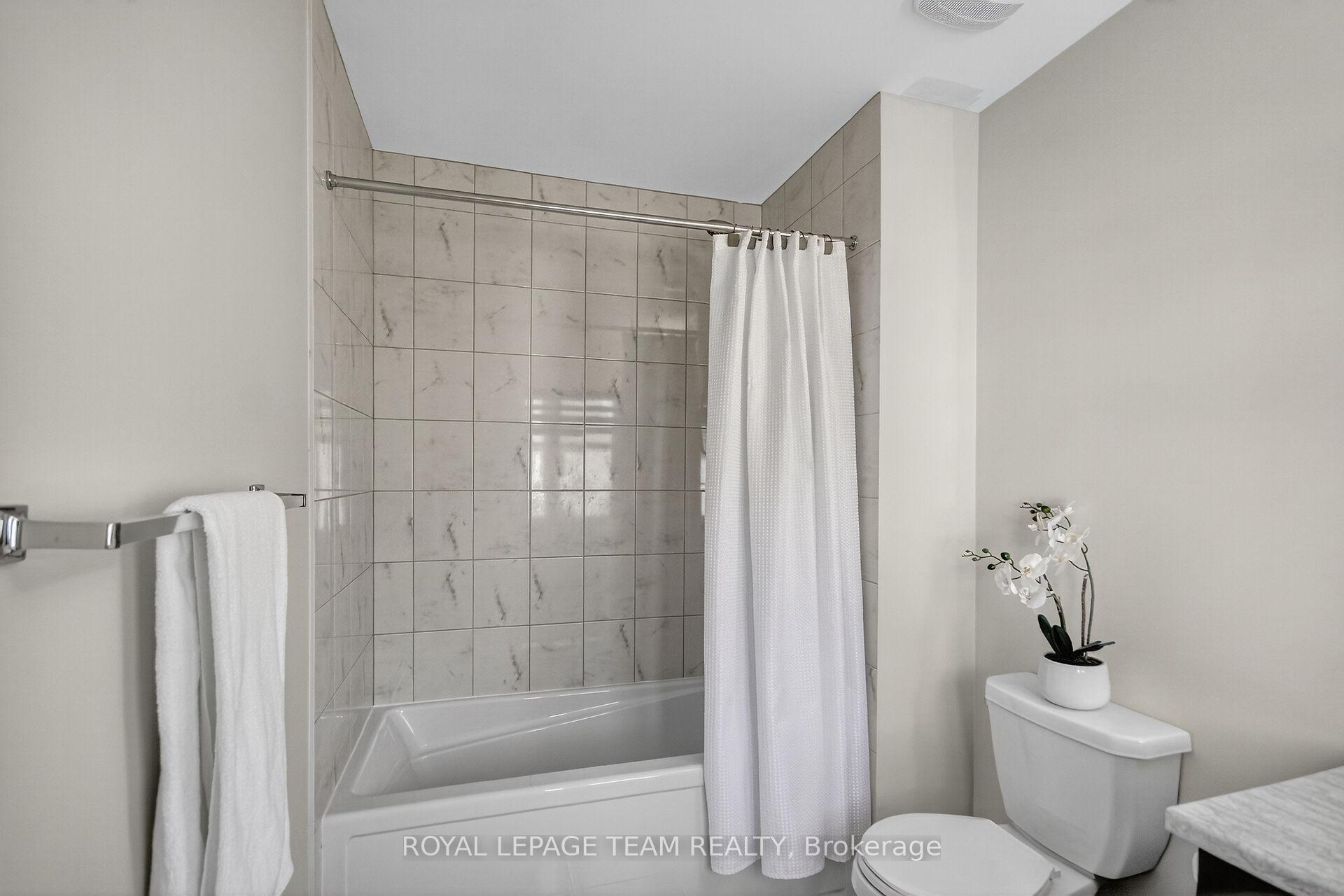 Photo 25 of 548 Flagstaff Drive, Ottawa, Barrhaven - Half Moon Bay — HOMEH