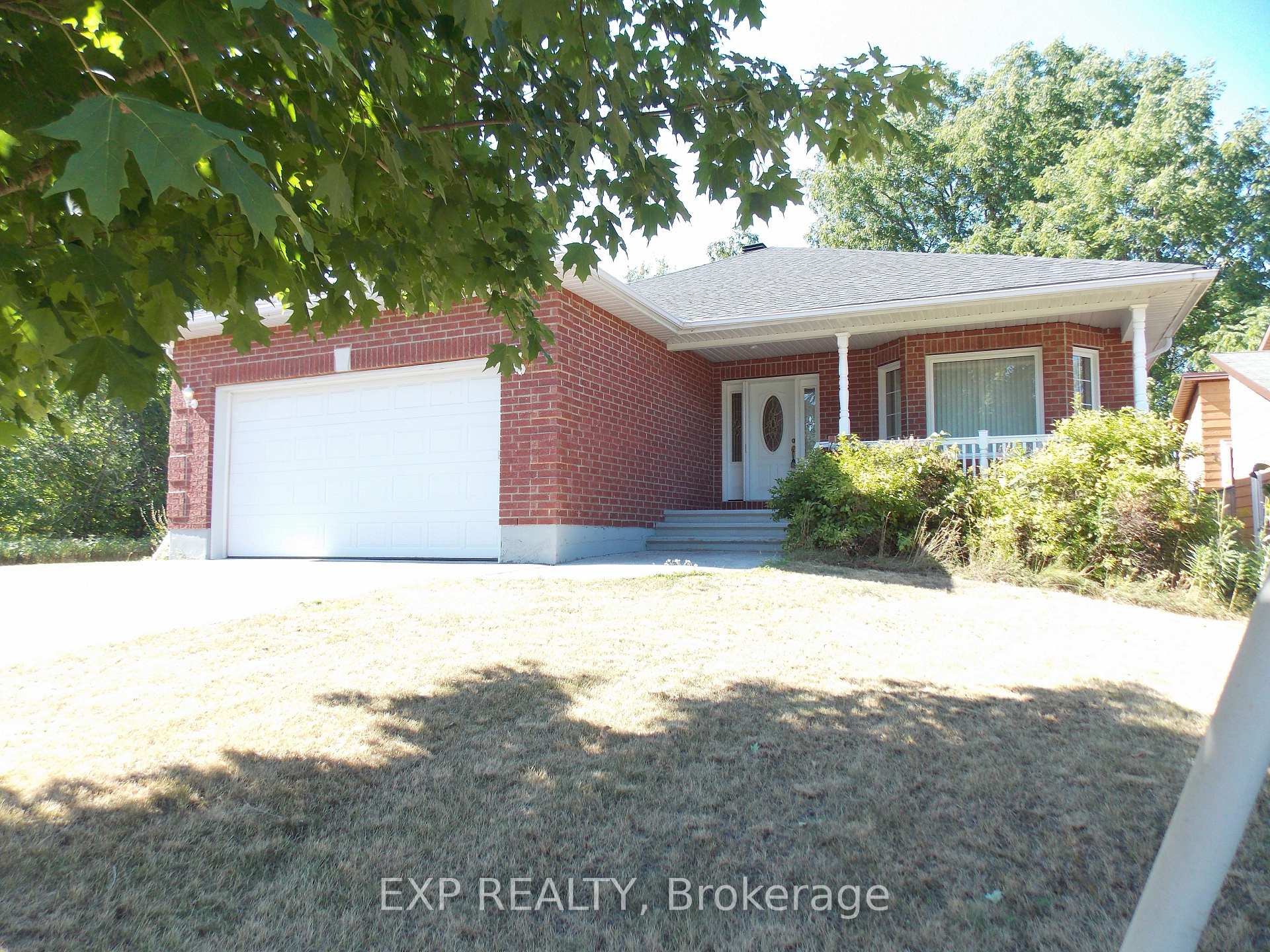Photo 1 of 1393 Mcmahon Avenue, Ottawa, Emerald Woods/Sawmill Creek — HOMEH