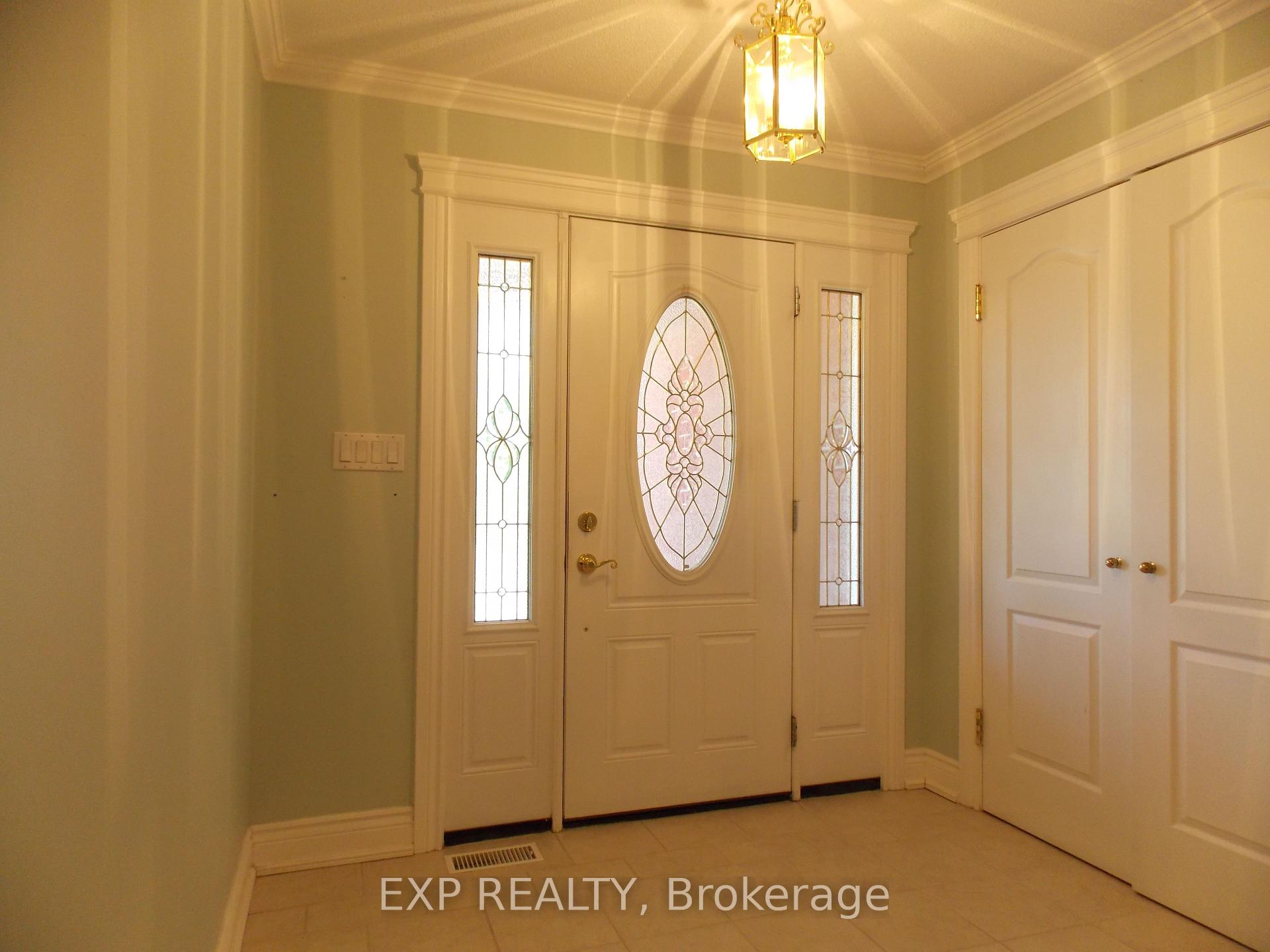 Photo 3 of 1393 Mcmahon Avenue, Ottawa, Emerald Woods/Sawmill Creek — HOMEH