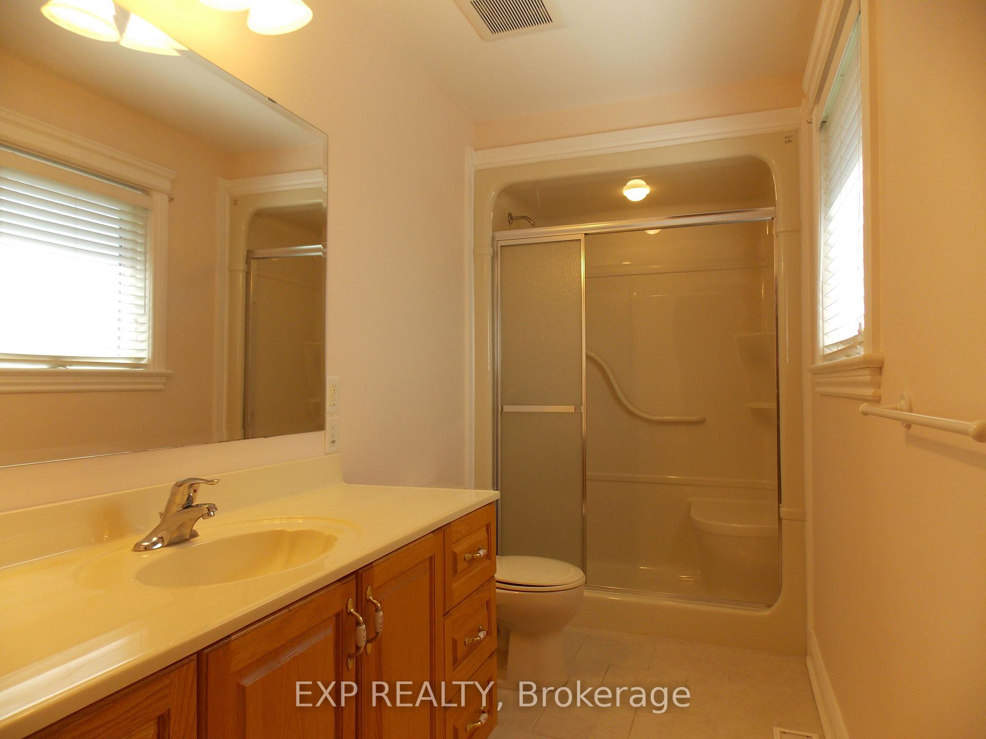 Photo 13 of 1393 Mcmahon Avenue, Ottawa, Emerald Woods/Sawmill Creek — HOMEH